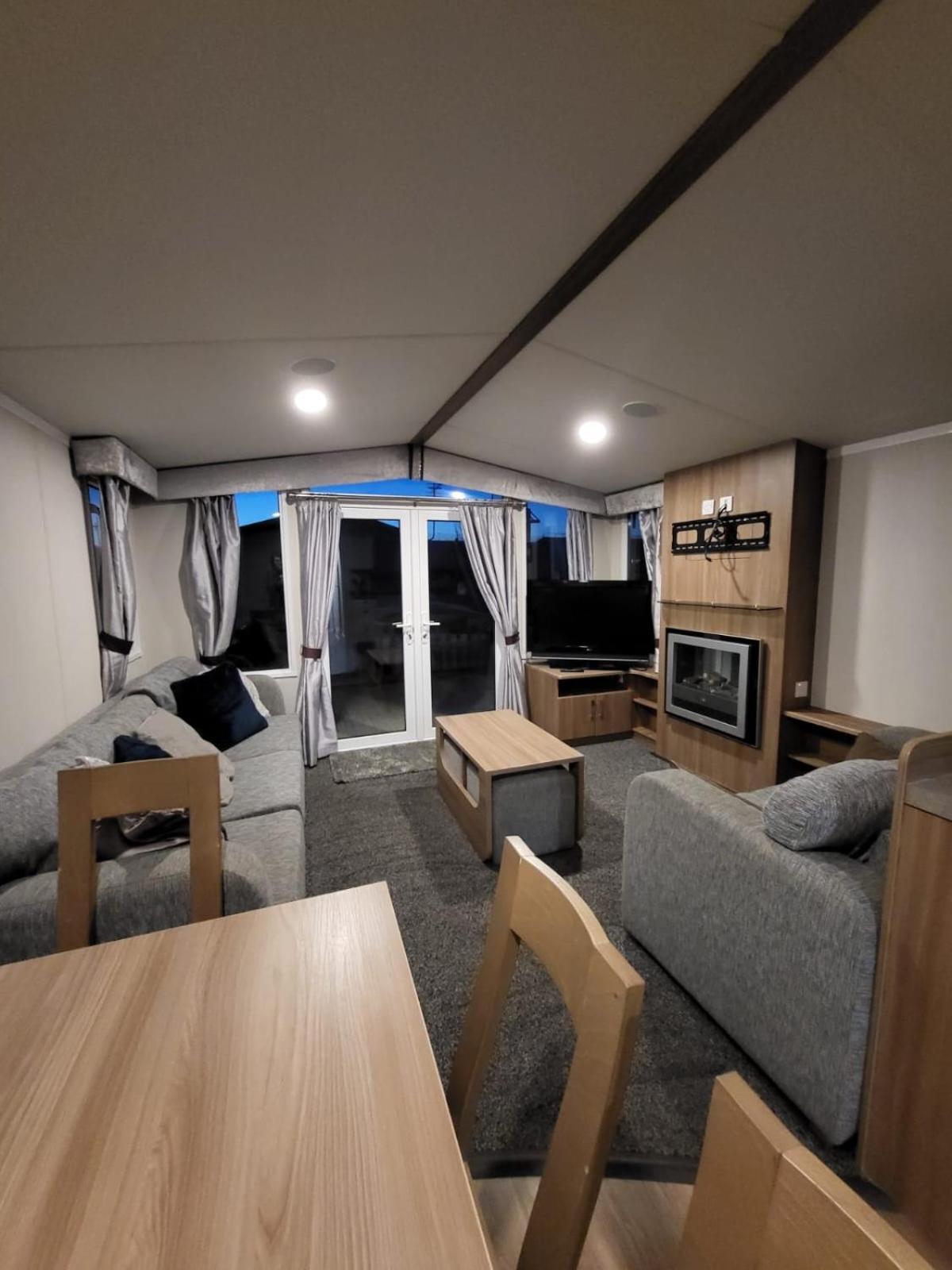 3 Bed Platinum Caravan Presthaven Sands Prestatyn Extérieur photo